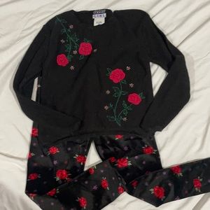 Two piece Oshkosh Genuine girl set. Size 7